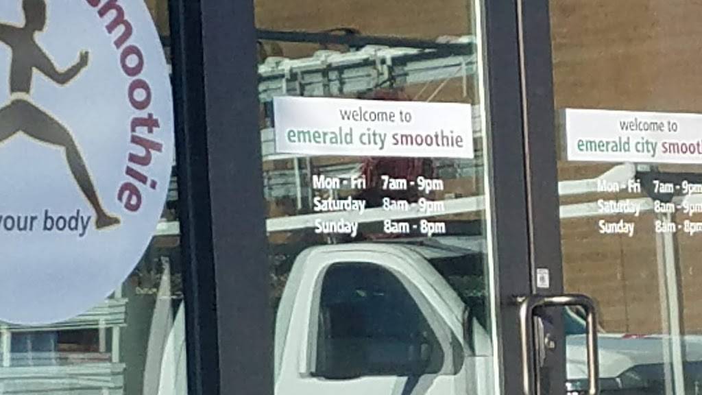 emerald city smoothie | restaurant | 1140 Galaxy Dr NE, Lacey, WA 98516, USA | 3607635021 OR +1 360-763-5021