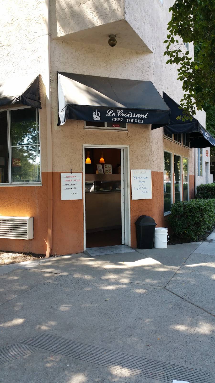 Le Croissant Delicatessen Shop | meal takeaway | 1036 P St, Sacramento, CA 95814, USA | 9164467954 OR +1 916-446-7954