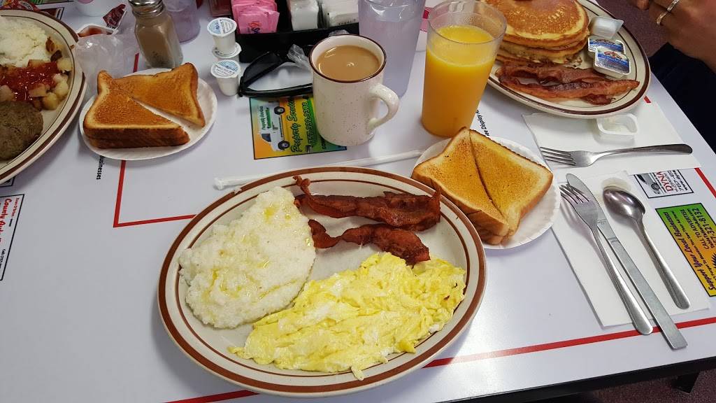 Pops Drive In | restaurant | 6555 George Washington Memorial Hwy, Grafton, VA 23692, USA | 7578986870 OR +1 757-898-6870