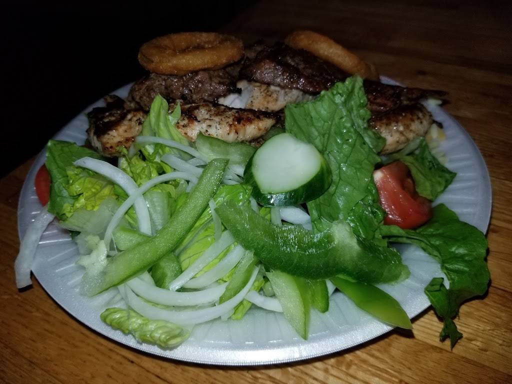 Pizza Club | restaurant | 1275 Bridge St, Dracut, MA 01826, USA | 9784534800 OR +1 978-453-4800