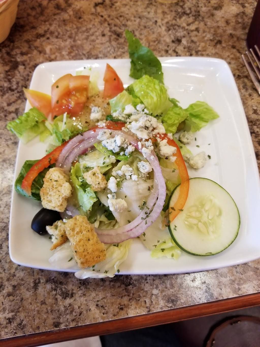 Little Italy Pizzeria | restaurant | 900 State St, Ogdensburg, NY 13669, USA | 3157130000 OR +1 315-713-0000