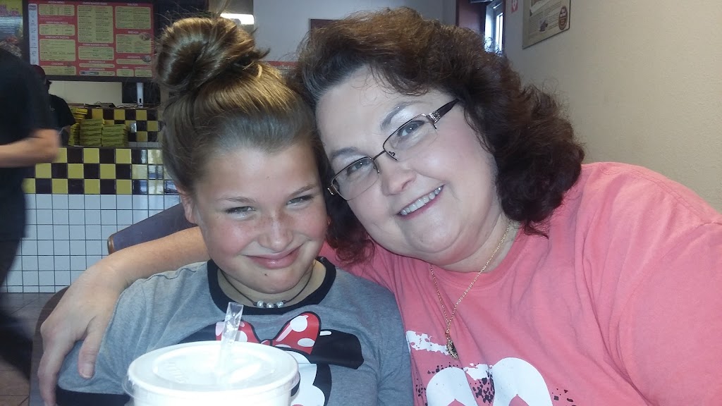 Hungry Howies Pizza | meal delivery | 3050 FL-71, Wewahitchka, FL 32465, USA | 8506394300 OR +1 850-639-4300