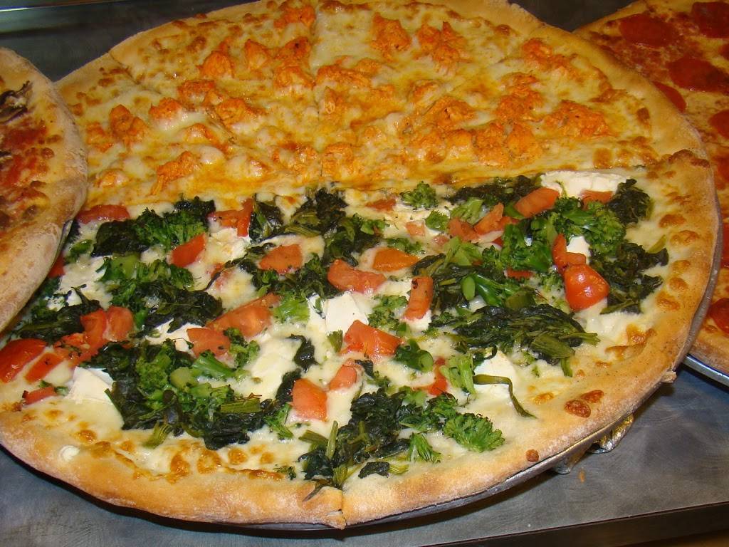 Slices Pizza | restaurant | 4249 Ridge Ave, Philadelphia, PA 19129, USA | 2158434747 OR +1 215-843-4747