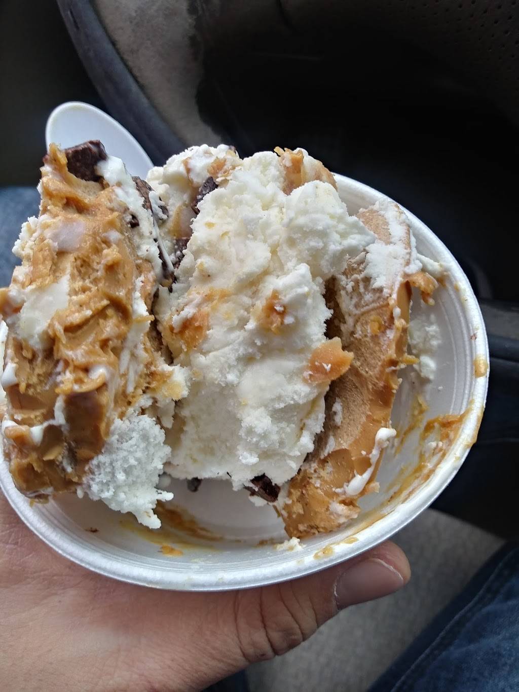 Campbells Dairyland | restaurant | 200 S Parsons Ave, Brandon, FL 33511, USA | 8136851189 OR +1 813-685-1189