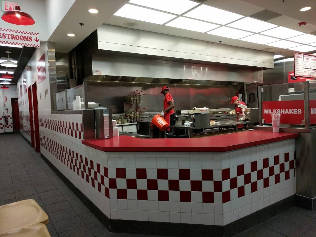 Five Guys | meal takeaway | 1339 Coolidge Hwy, Troy, MI 48084, USA | 2486493483 OR +1 248-649-3483
