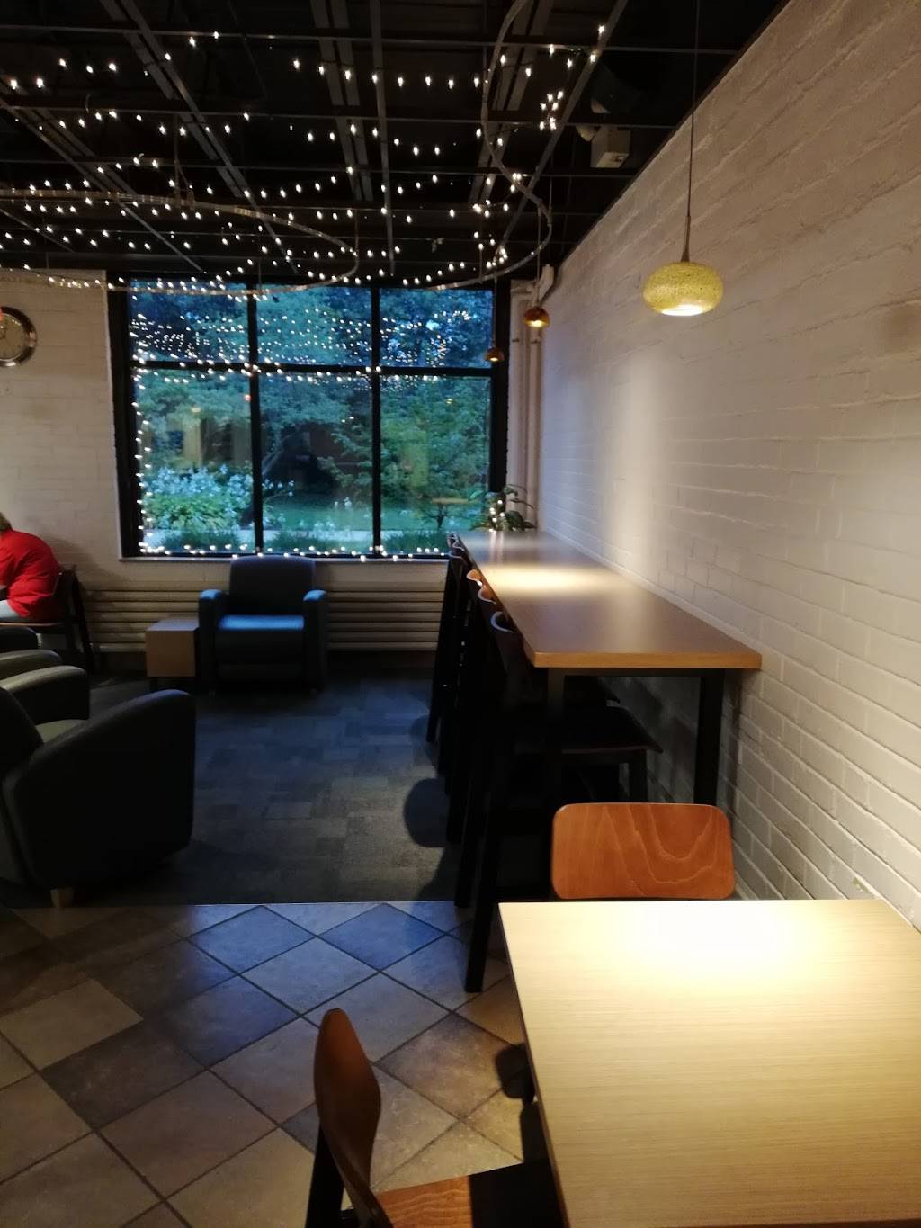 Courtyard Cafe | cafe | W0184 Lagomarcino Hall, Ames, IA 50011, USA | 5152949797 OR +1 515-294-9797