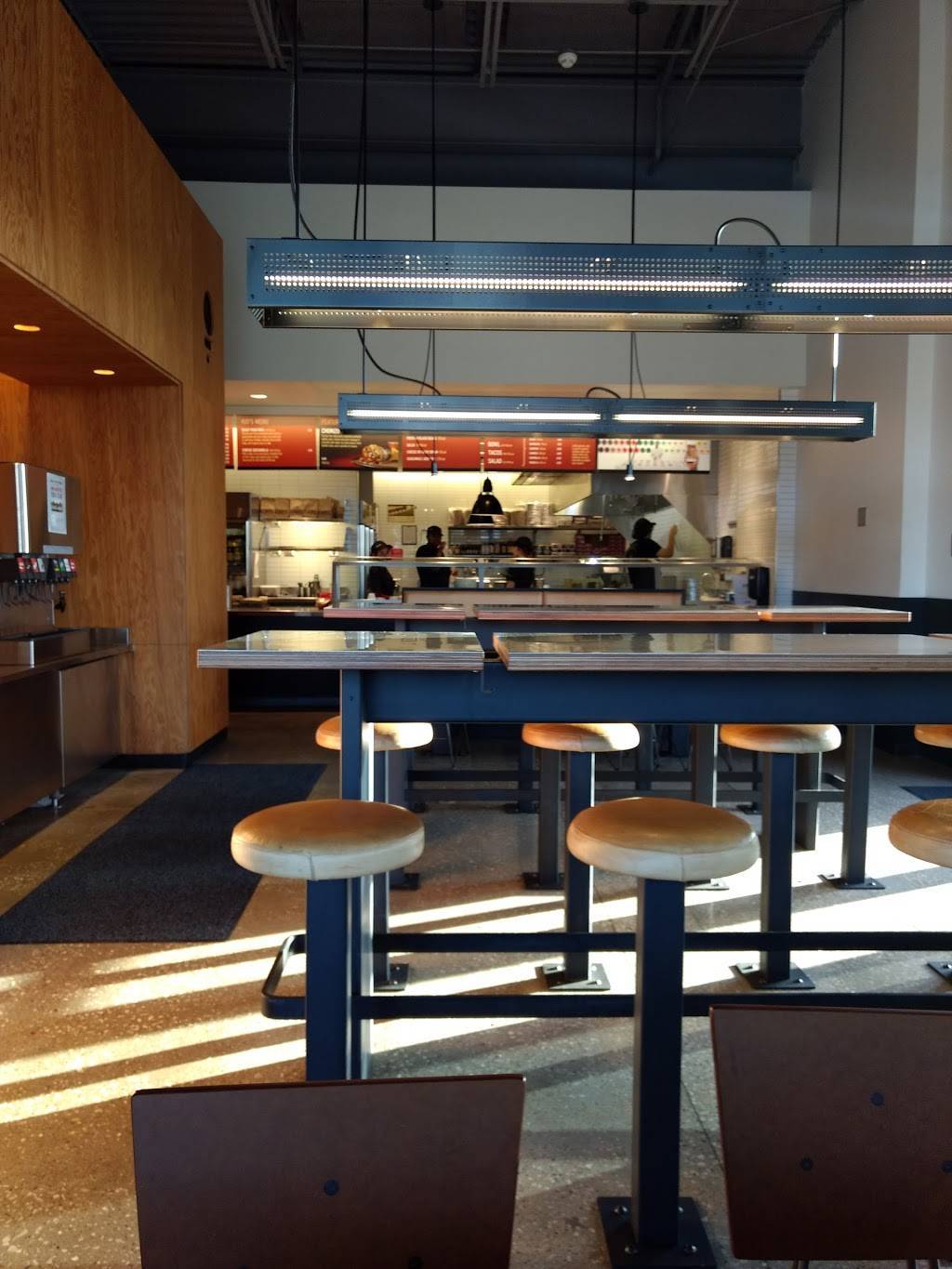 Chipotle Mexican Grill | restaurant | 2780 FM 365 D, Port Arthur, TX 77640, USA | 4097229489 OR +1 409-722-9489