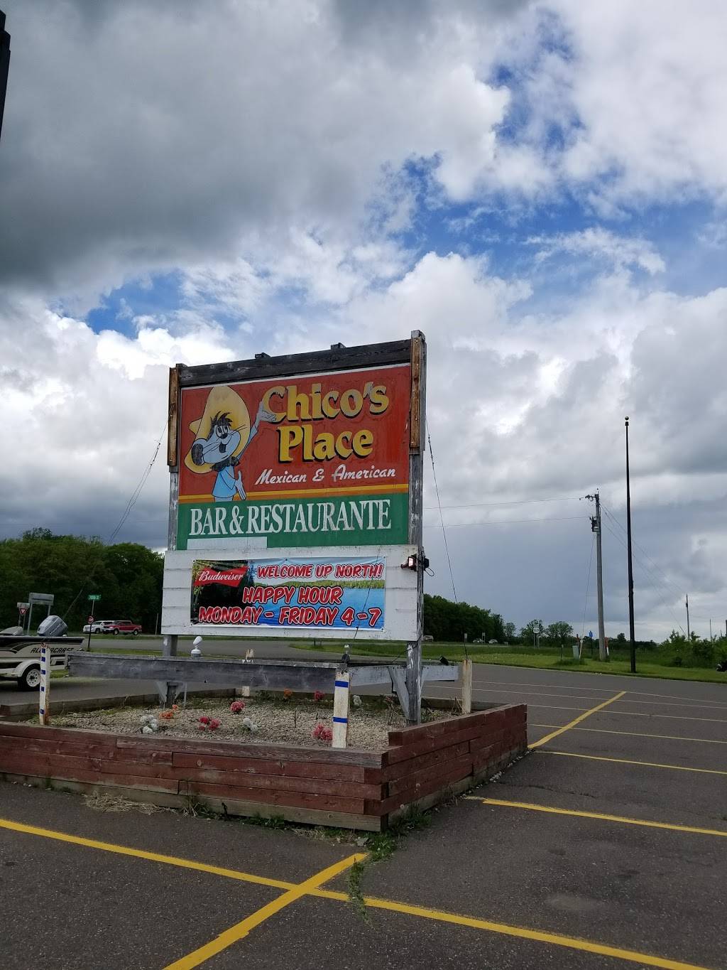 Chicos Place | restaurant | 29992 US-169, Onamia, MN 56359, USA | 3205323535 OR +1 320-532-3535