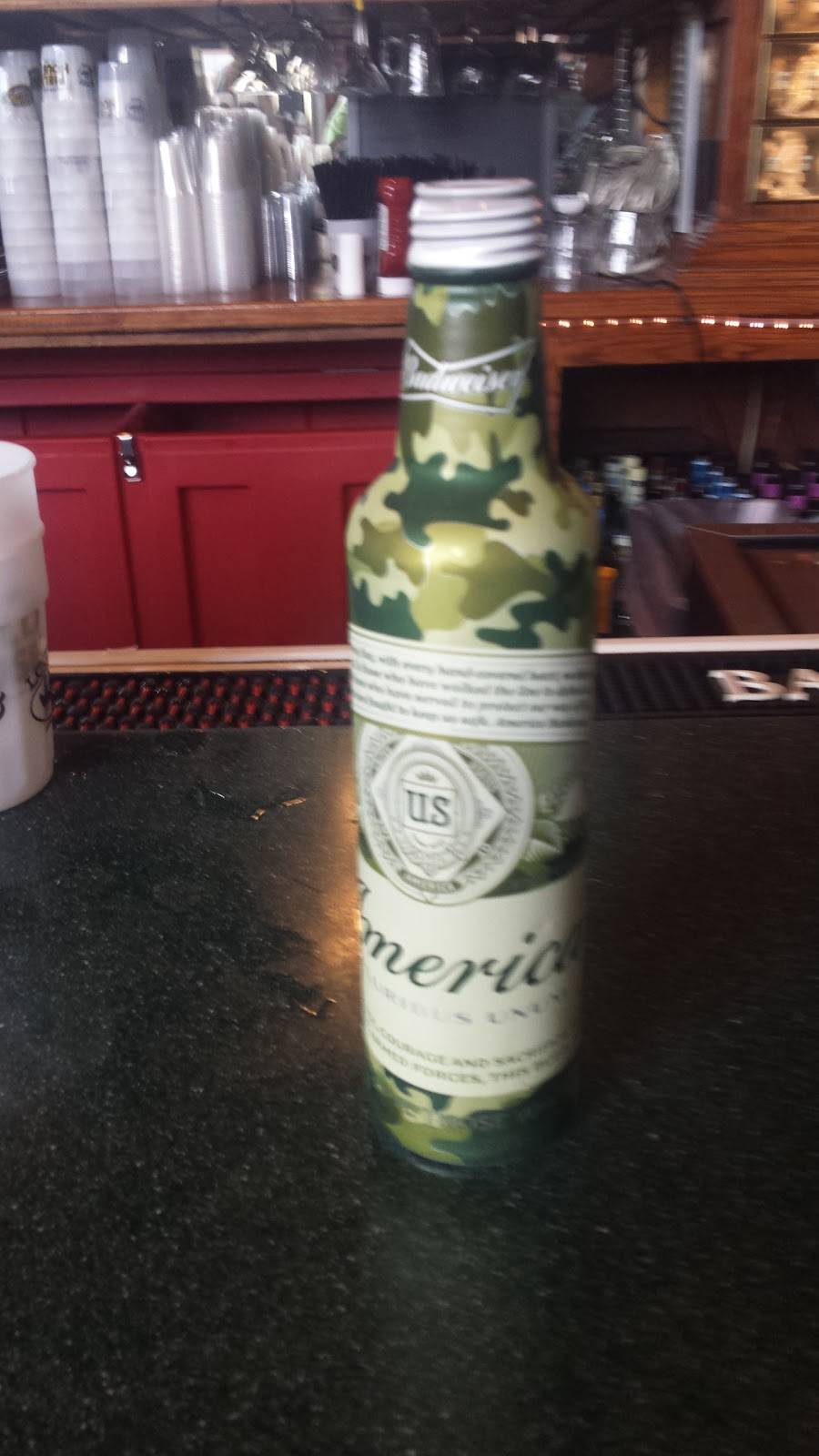 Willies Pub & Pool | restaurant | 1109 E Broadway, Columbia, MO 65201, USA | 5735541485 OR +1 573-554-1485