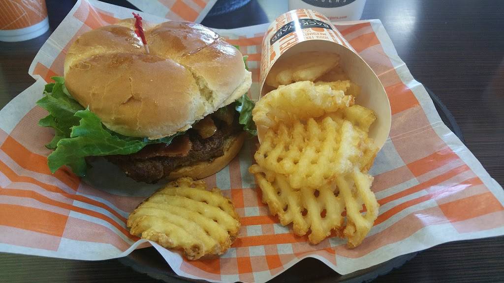 Back Yard Burgers | restaurant | 1711 Galleria Blvd, Franklin, TN 37067, USA | 6157712006 OR +1 615-771-2006