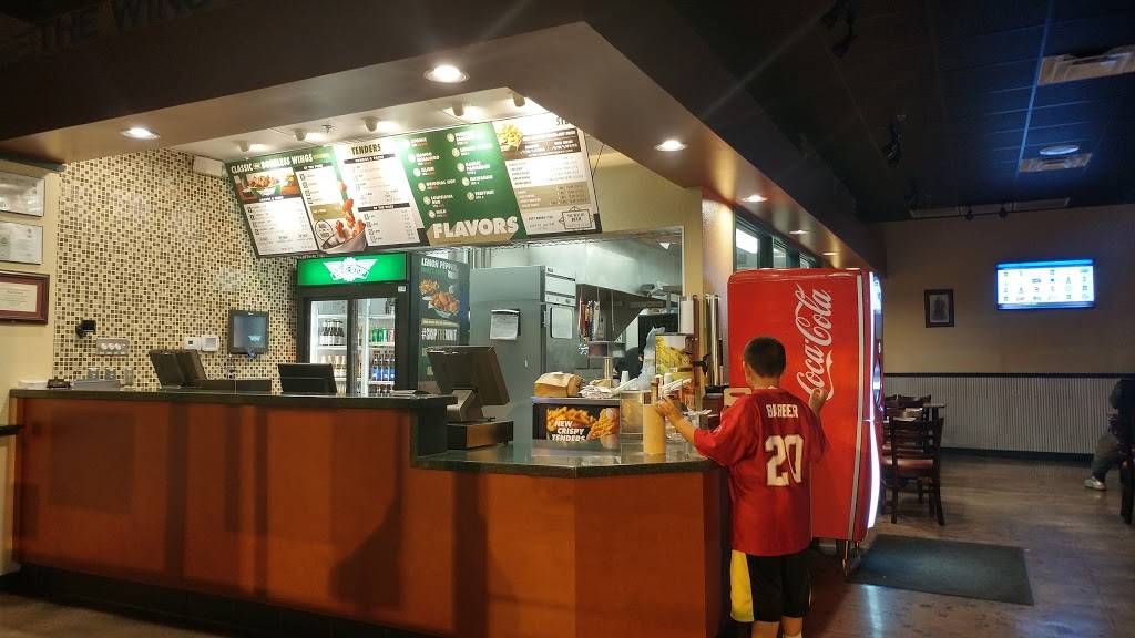 Wingstop | restaurant | 3553 1st St, Bradenton, FL 34208, USA | 9417489464 OR +1 941-748-9464