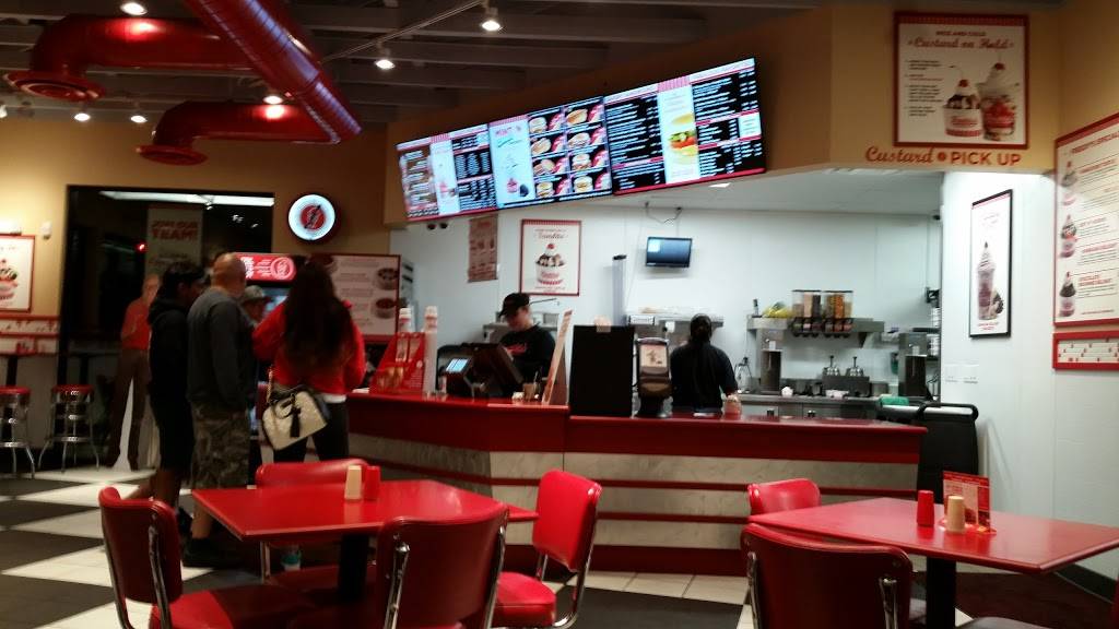 Freddys Frozen Custard & Steakburgers | restaurant | 327 Mile of Cars Way, National City, CA 91950, USA | 6194345649 OR +1 619-434-5649