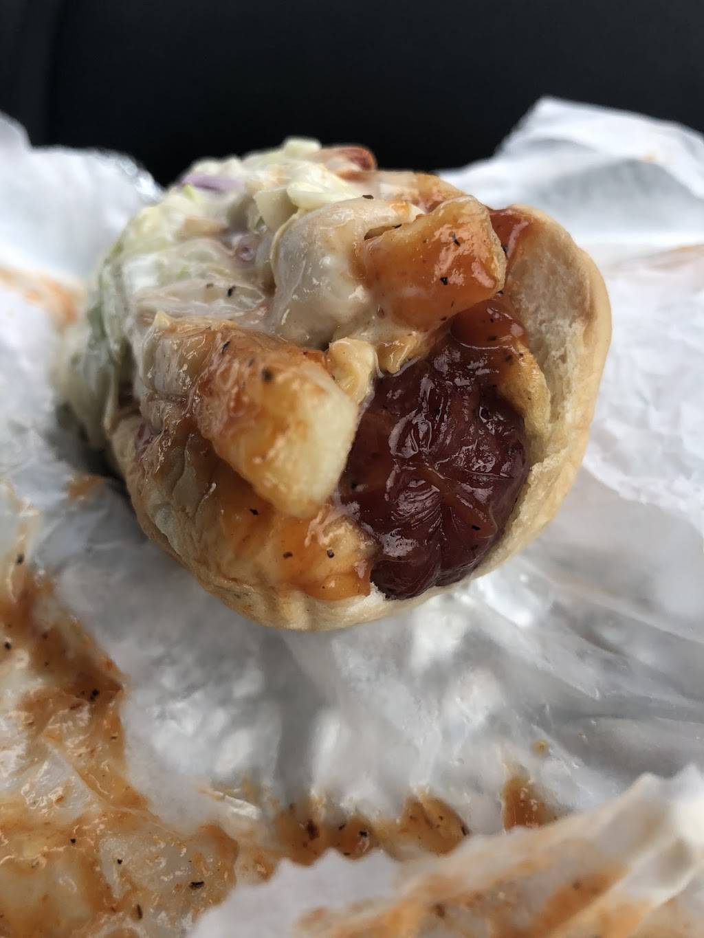 Legacy BBQ | restaurant | 1448, 12310 Superior Ave, Cleveland, OH 44106, USA | 2168517788 OR +1 216-851-7788