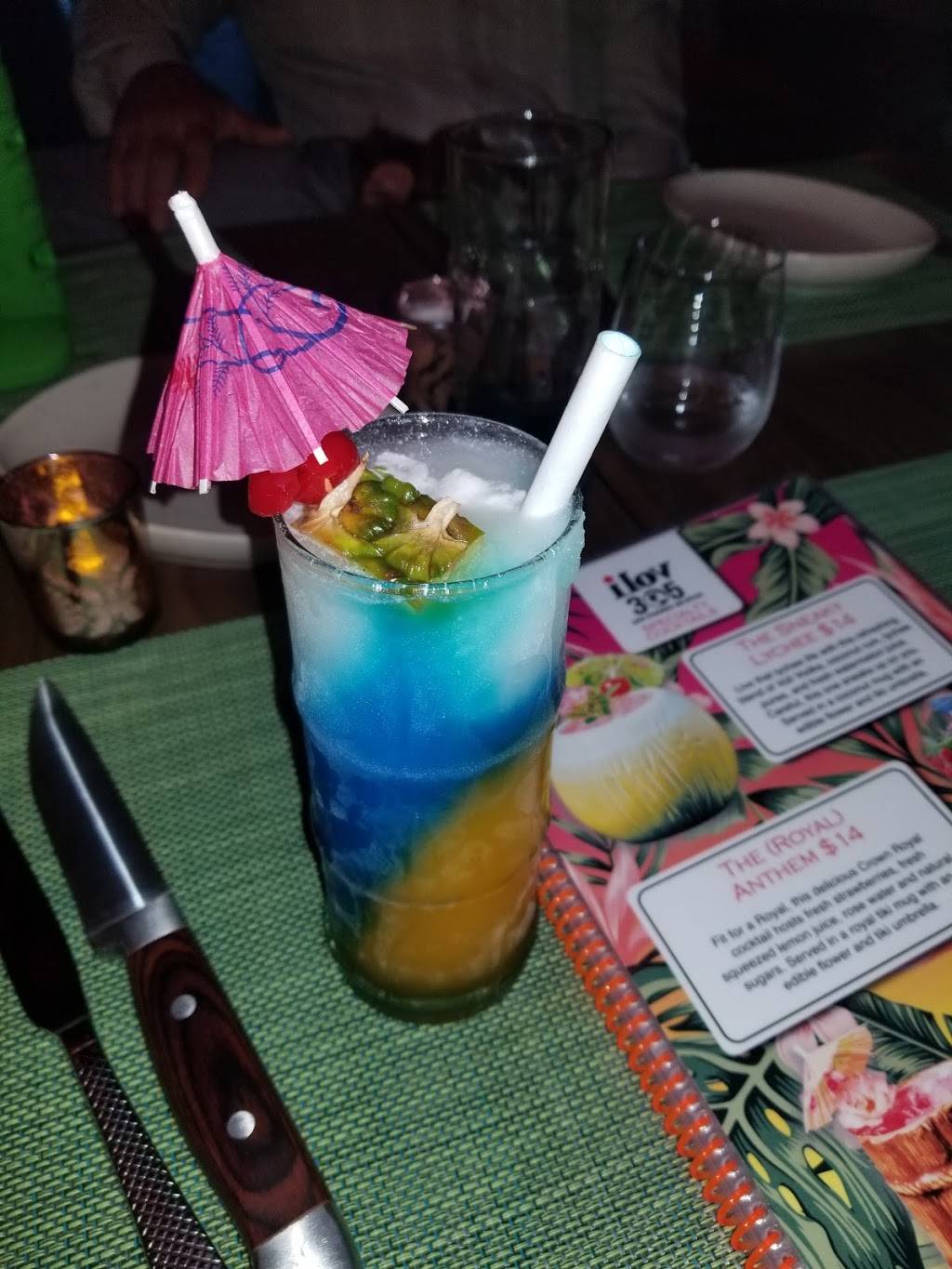 iLov305 Steakhouse & Nightlife | restaurant | 1060 Ocean Dr, Miami Beach, FL 33139, USA | 3055359773 OR +1 305-535-9773