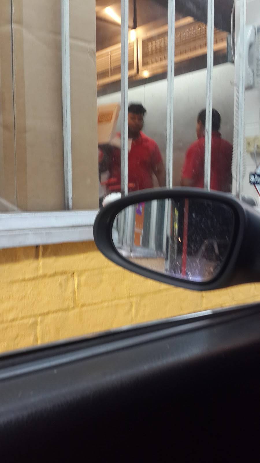 Williams Fried Chicken | restaurant | 1212 W Kiest Blvd, Dallas, TX 75224, USA | 2143723711 OR +1 214-372-3711