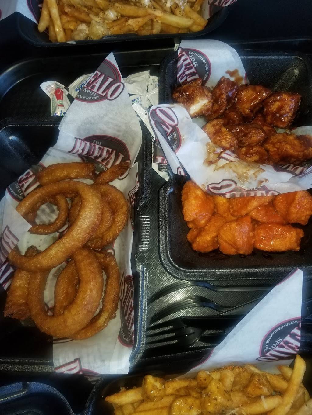 The Buffalo Spot | restaurant | 5910 Del Amo Blvd, Lakewood, CA 90713, USA | 5623770330 OR +1 562-377-0330