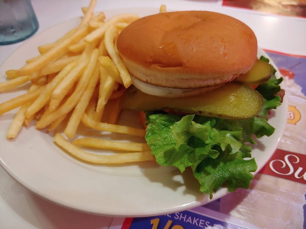 Steak n Shake | restaurant | 3004 Clark Ln, Columbia, MO 65202, USA | 5738868535 OR +1 573-886-8535