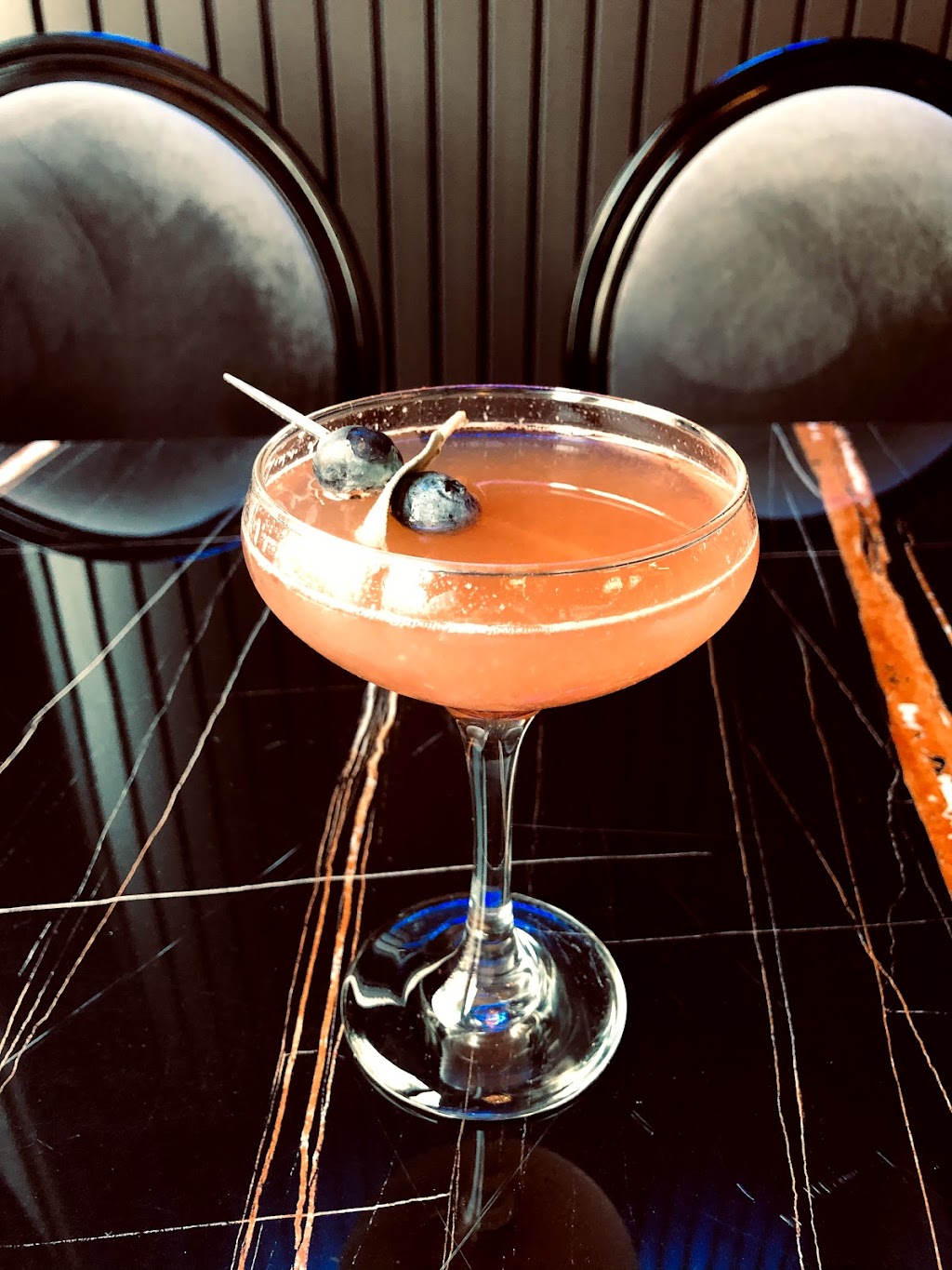 Monaco Encino | restaurant | 16610 Ventura Blvd, Encino, CA 91436, USA | 8187801933 OR +1 818-780-1933