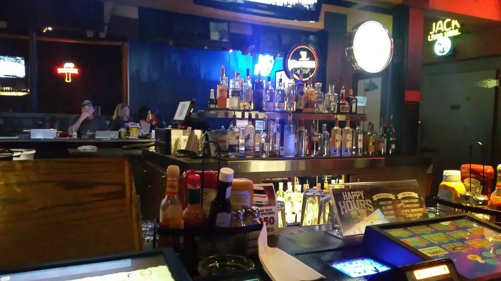 Timbers Bar & Grill | restaurant | 1450 W Horizon Ridge Pkwy, Henderson, NV 89012, USA | 7024920027 OR +1 702-492-0027