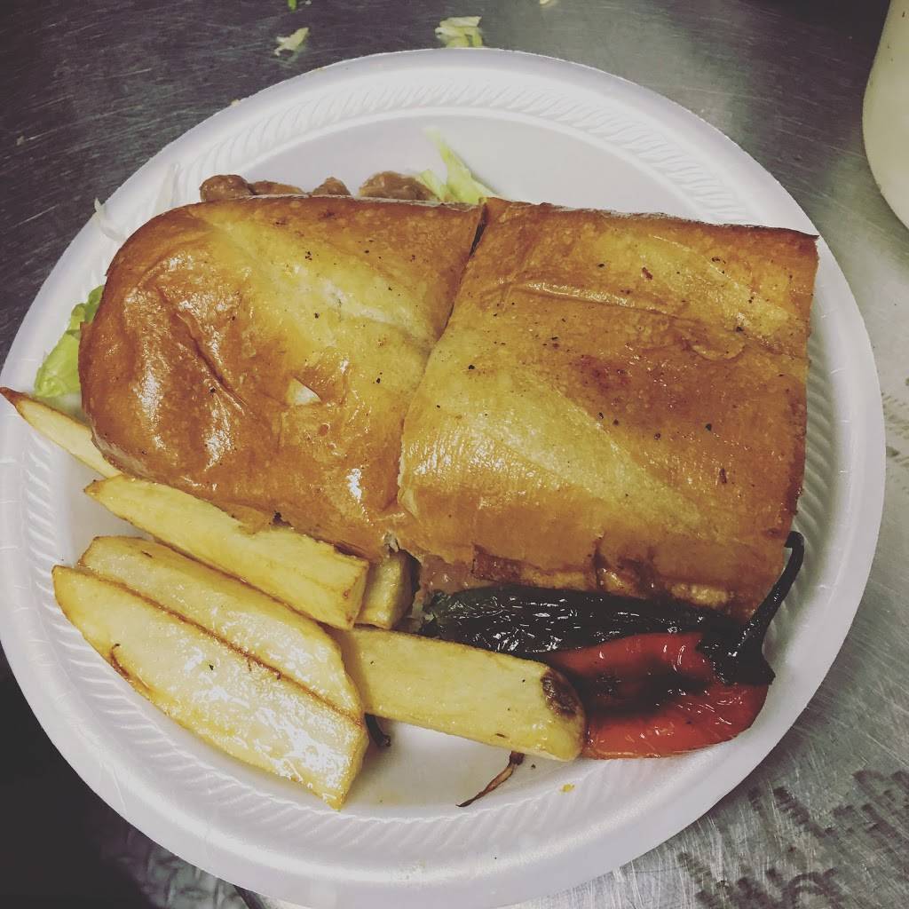 Mini Tacos El Gallo De Oro Mexican Grill | restaurant | 4919 S Flores St, San Antonio, TX 78214, USA | 2108038265 OR +1 210-803-8265