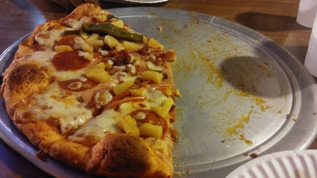 Game Time Pizza Palace | restaurant | 1584 N First St, Fresno, CA 93703, USA | 5592378272 OR +1 559-237-8272