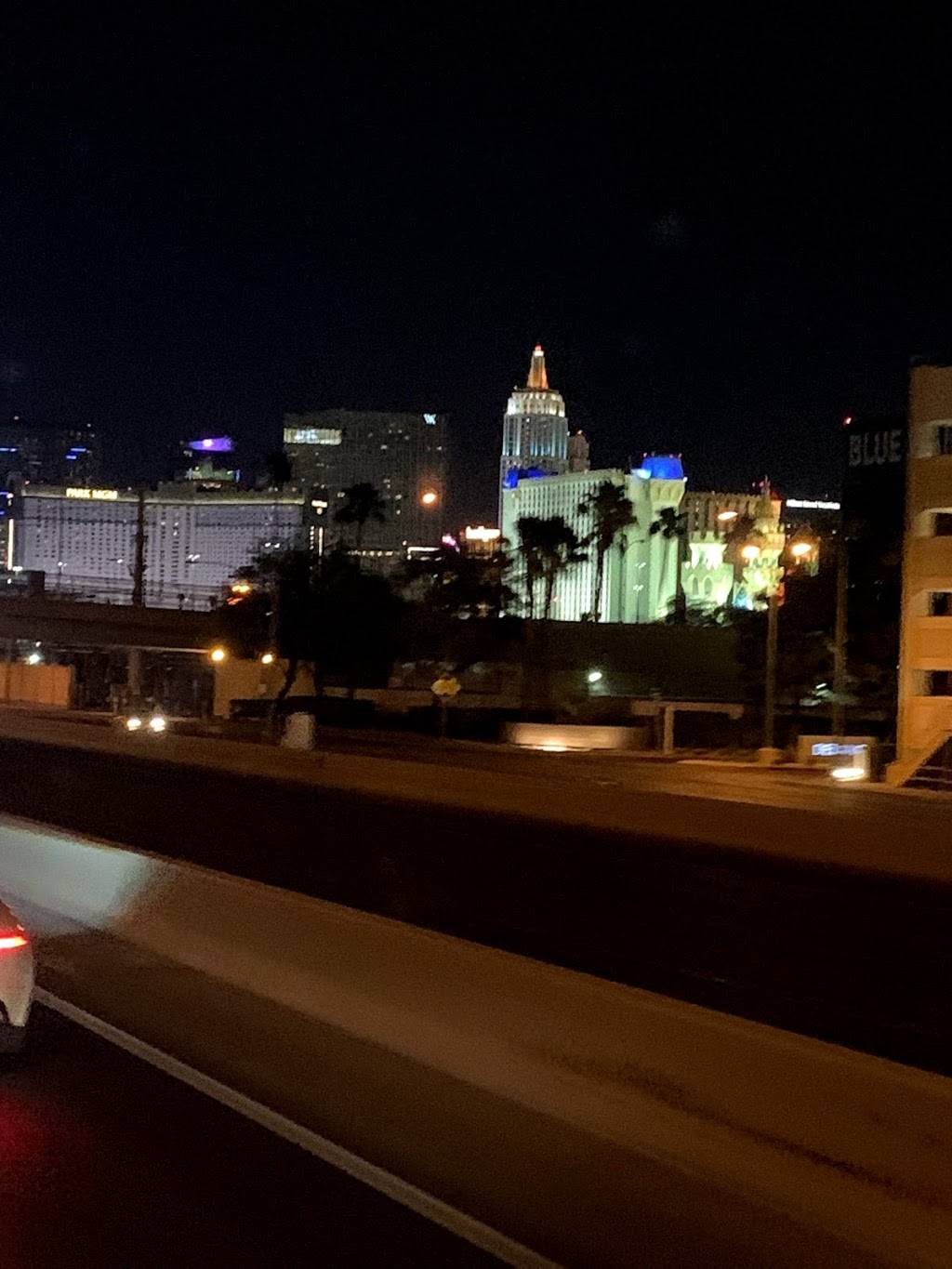 Pilot Travel Center | restaurant | 16921 Halfway Blvd, Hagerstown, MD 21740, USA | 3015826111 OR +1 301-582-6111