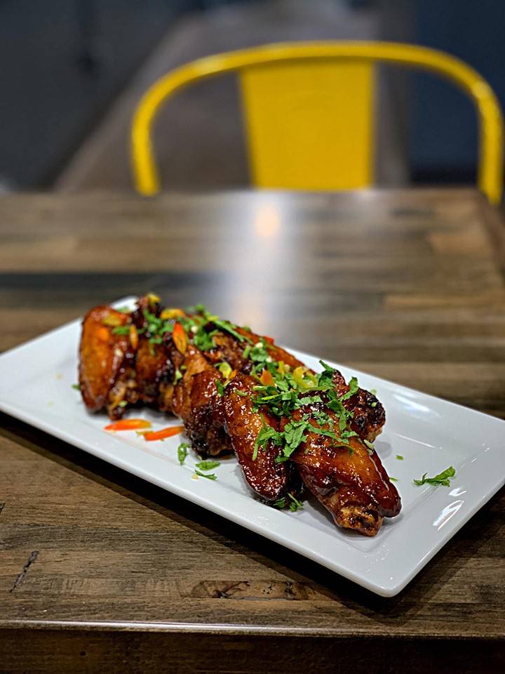 District 6 | night club | 3930 Shelbyville Rd, Louisville, KY 40207, USA | 5028735561 OR +1 502-873-5561