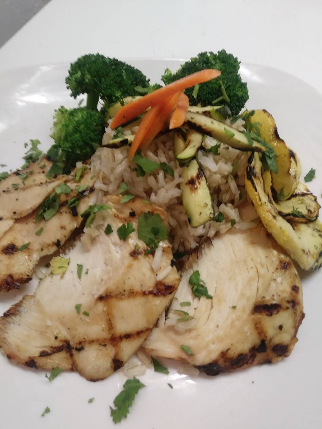 Chef Ds | restaurant | 14200 E Alameda Ave, Aurora, CO 80012, USA | 7204515379 OR +1 720-451-5379