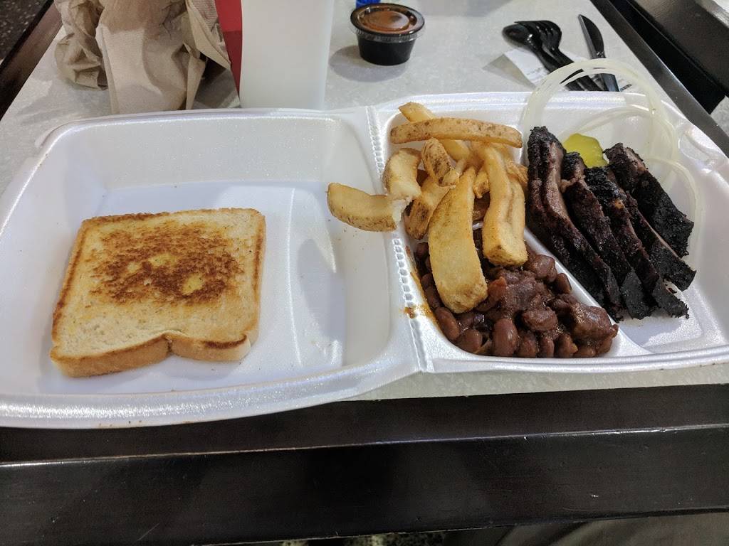 Rays BBQ Shack | restaurant | 3950 S Terminal Rd, Houston, TX 77032, USA | 2817676212 OR +1 281-767-6212