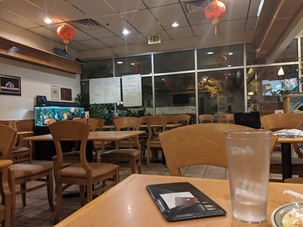 Sunny Garden | restaurant | 6460 E Yale Ave, Denver, CO 80222, USA | 3036918830 OR +1 303-691-8830