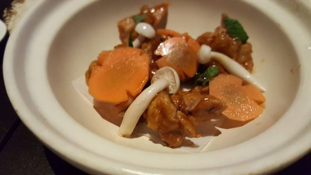 Yoshi Sushi Fusion | restaurant | 3110 Mountain Cove Cir SE D, Owens Cross Roads, AL 35763, USA | 2567151915 OR +1 256-715-1915