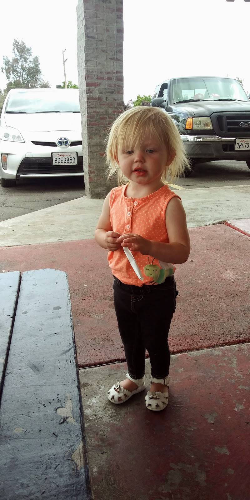 Kings Drive In | meal takeaway | 800 Norris Rd, Bakersfield, CA 93308, USA | 6613879346 OR +1 661-387-9346