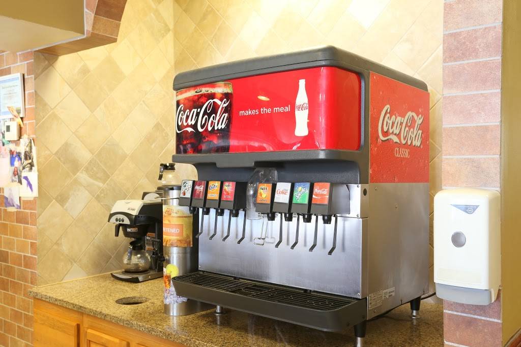 Bravo Pizza | restaurant | 601 Commons Drive [P], Oxford, PA 19363, USA | 6104671616 OR +1 610-467-1616