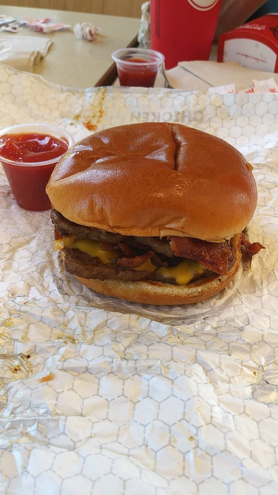 Wendys | restaurant | 3362 Main St, Buffalo, NY 14214, USA | 7168623511 OR +1 716-862-3511