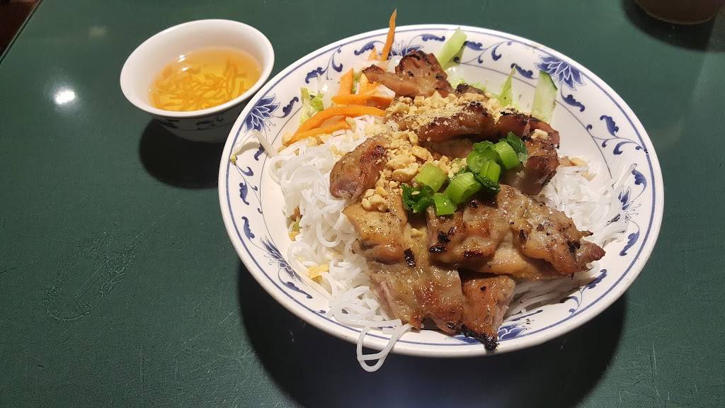 Phở Tây Hồ | restaurant | 2351 86th St, Brooklyn, NY 11214, USA | 7184490199 OR +1 718-449-0199