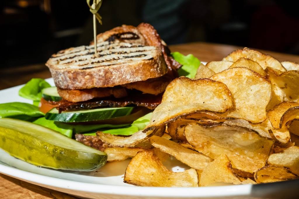 North Fork Public House | restaurant | 2805 Shadowview, Eugene, OR 97408, USA | 4582017952 OR +1 458-201-7952