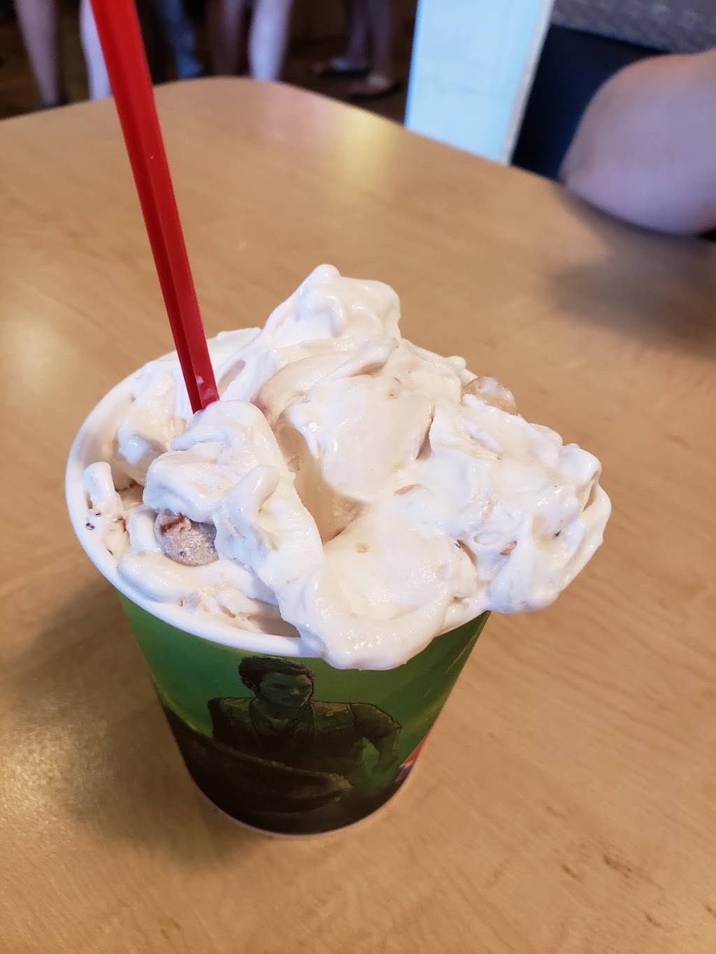 Dairy Queen Grill & Chill | restaurant | 6416 Pullman Dr, Lewis Center, OH 43035, USA | 7405494628 OR +1 740-549-4628