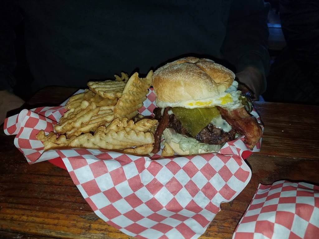 The Yodeler Craft Beer Bar & Grill | restaurant | 6046 Park Dr, Wrightwood, CA 92397, USA | 7602496482 OR +1 760-249-6482