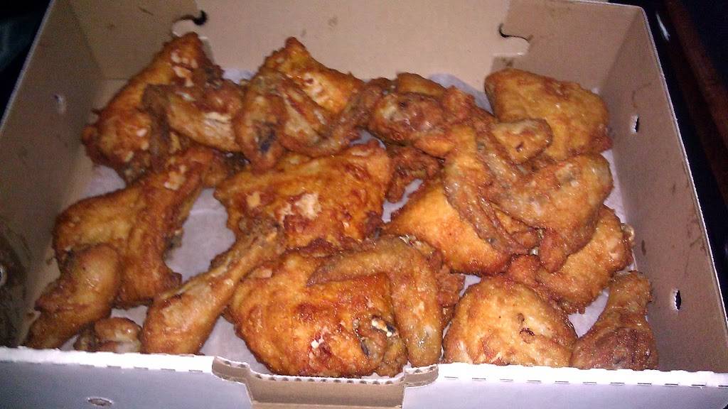 White Fence Farm | restaurant | 3704 S Harlem Ave, Riverside, IL 60546, USA | 7084479325 OR +1 708-447-9325