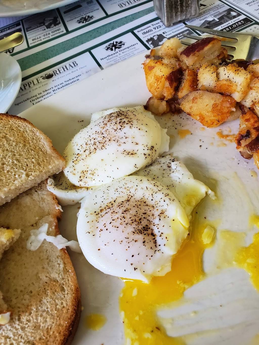 Olympia Diner | restaurant | 3413 Berlin Turnpike, Newington, CT 06111, USA | 8606669948 OR +1 860-666-9948