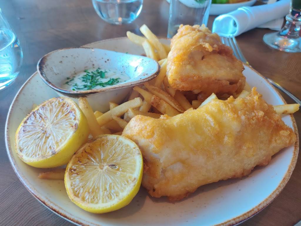 Showfish | restaurant | 32 Star Island Rd, Montauk, NY 11954, USA | 6316683133 OR +1 631-668-3133