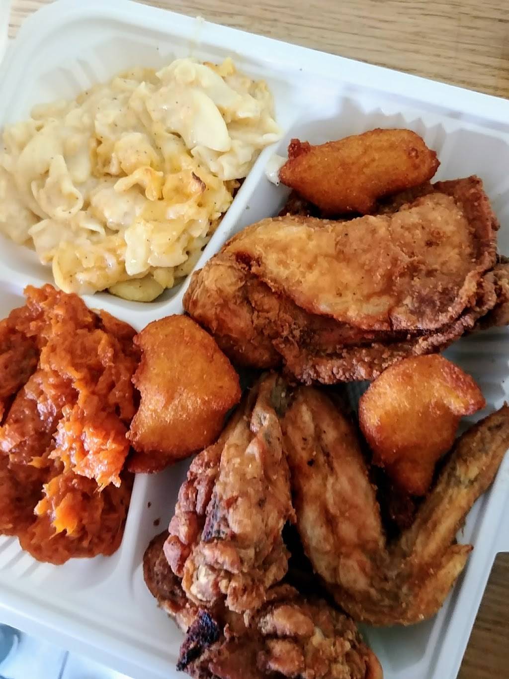 New Soul Cafe | restaurant | 1305 Carlson Blvd, Richmond, CA 94804, USA | 5102833863 OR +1 510-283-3863