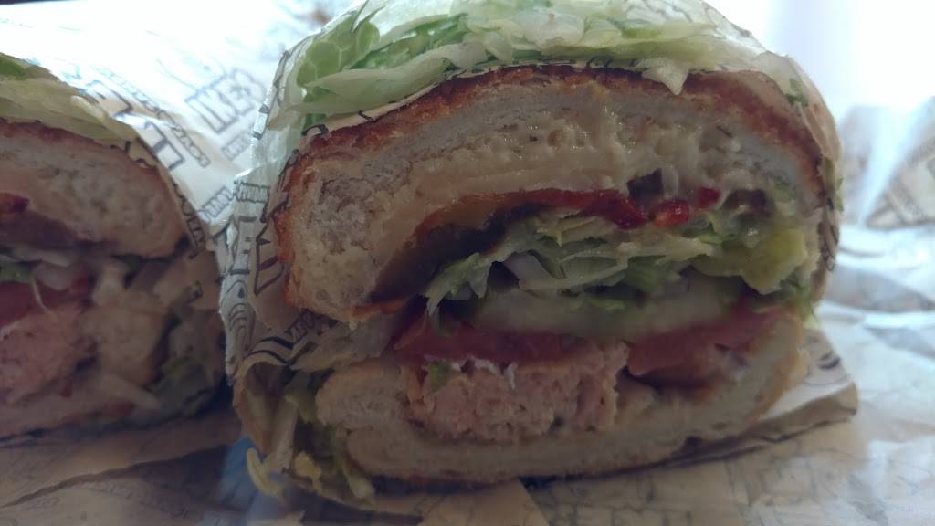 Ike’s Love and Sandwiches | restaurant | 4515, 212 F St, Davis, CA 95616, USA | 5307462525 OR +1 530-746-2525