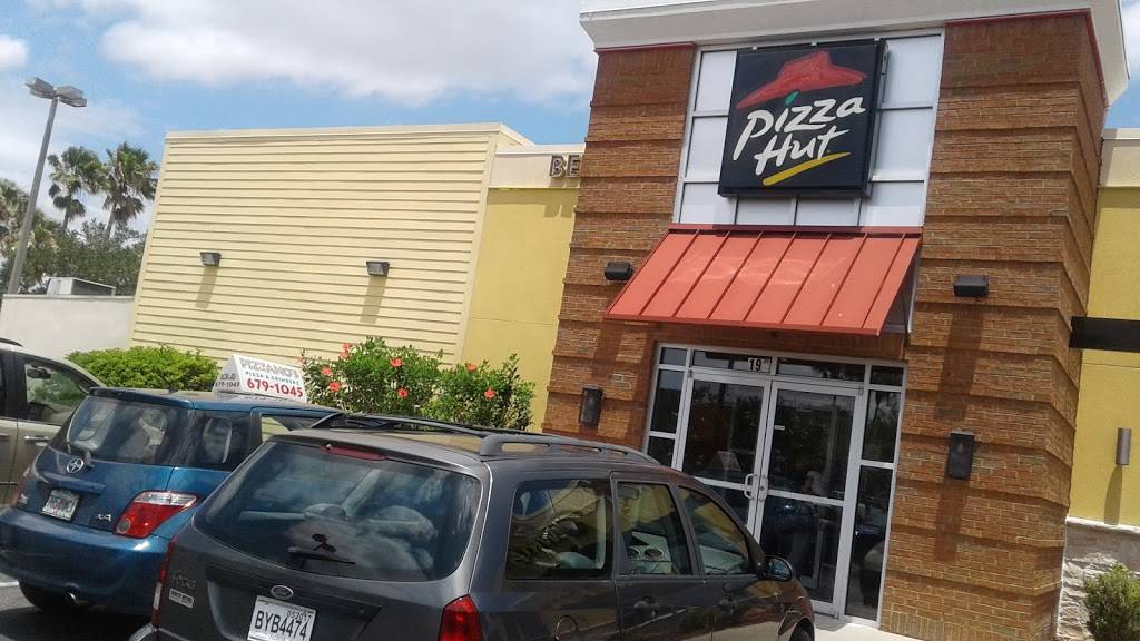 Pizza Hut | meal takeaway | 190 FL-60 E, Lake Wales, FL 33853, USA | 8636761406 OR +1 863-676-1406
