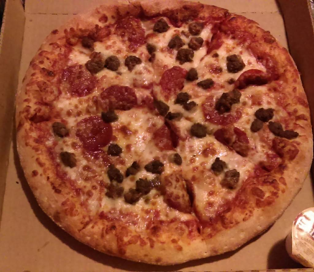 Nephews Pizza | restaurant | 4534 Erdman Ave, Baltimore, MD 21213, USA | 4103251690 OR +1 410-325-1690