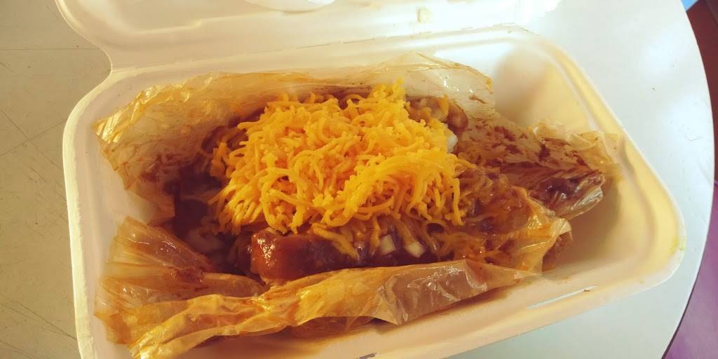 Caspers Hot Dogs Hayward | restaurant | 951 C St, Hayward, CA 94541, USA | 5105377300 OR +1 510-537-7300