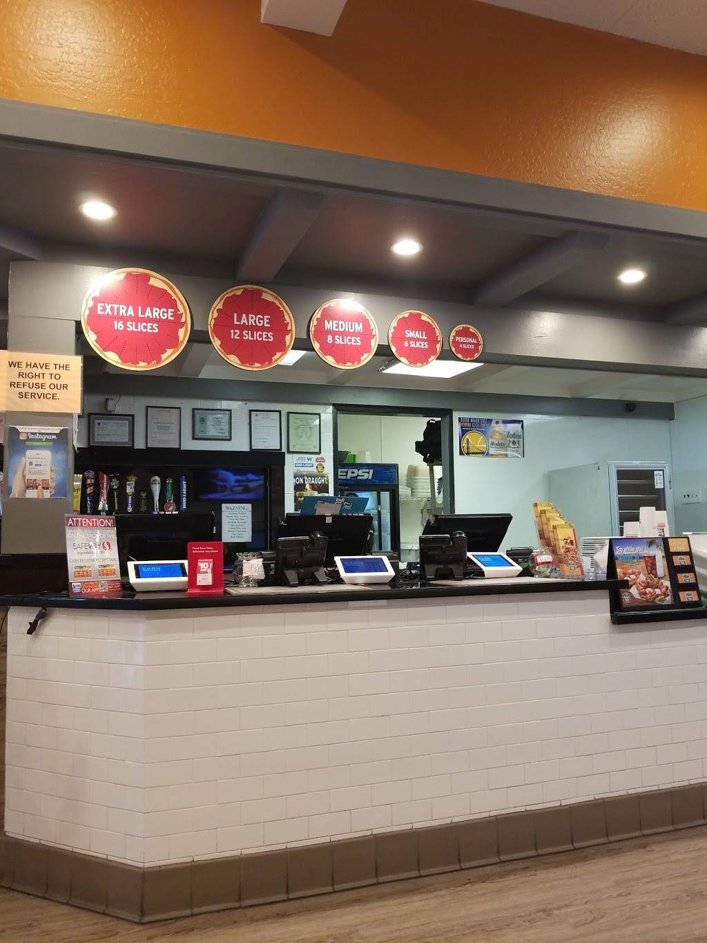 Round Table Pizza | meal delivery | 22457 Foothill Blvd, Hayward, CA 94541, USA | 5105817777 OR +1 510-581-7777