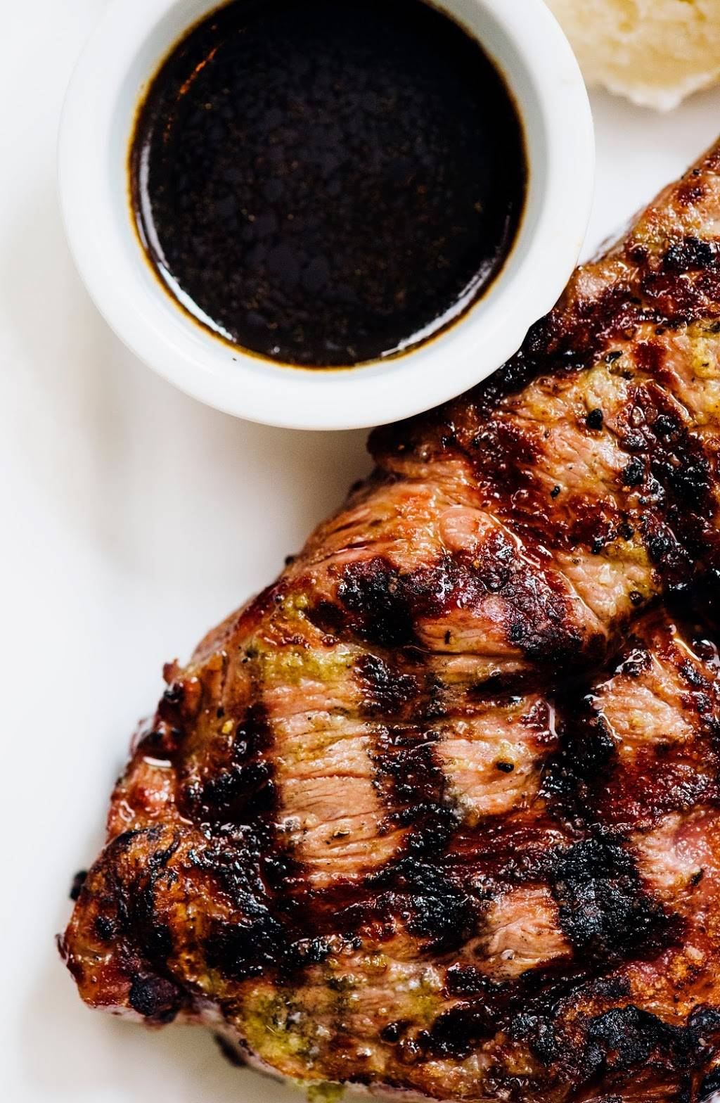 Jonathans Ogunquit | restaurant | 92 Bourne Ln, Ogunquit, ME 03907, USA | 2076464777 OR +1 207-646-4777