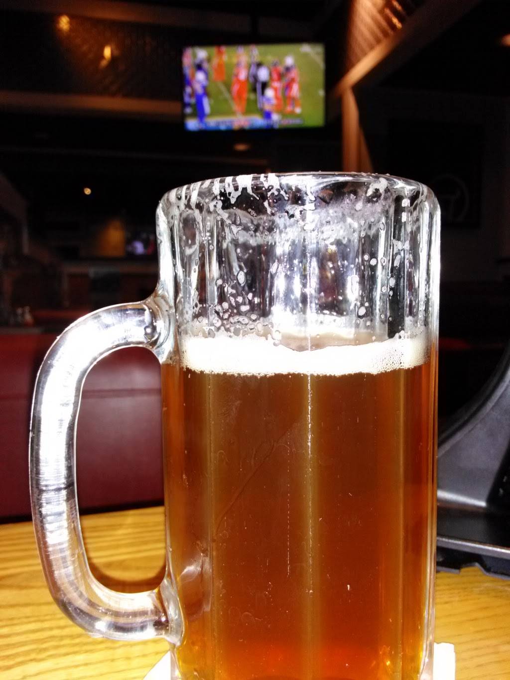 Chilis Grill & Bar | restaurant | 11065 N Oracle Rd, Oro Valley, AZ 85737, USA | 5202195479 OR +1 520-219-5479