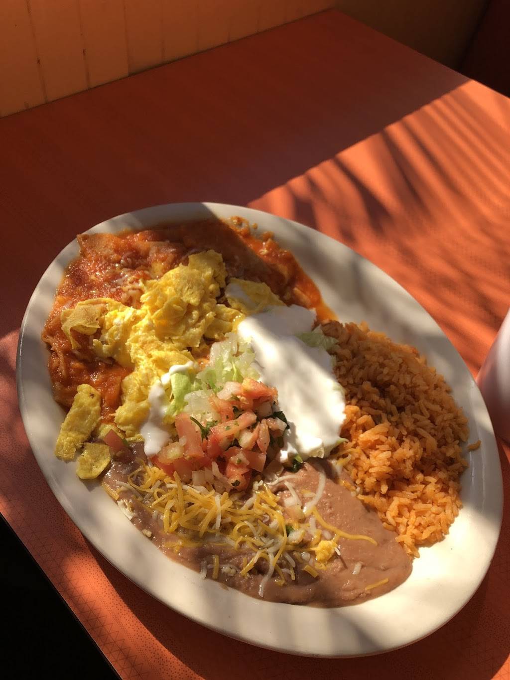 Albertos Mexican Food | restaurant | 0301, 301 Summerhill Dr, Lake Elsinore, CA 92532, USA | 9512457646 OR +1 951-245-7646